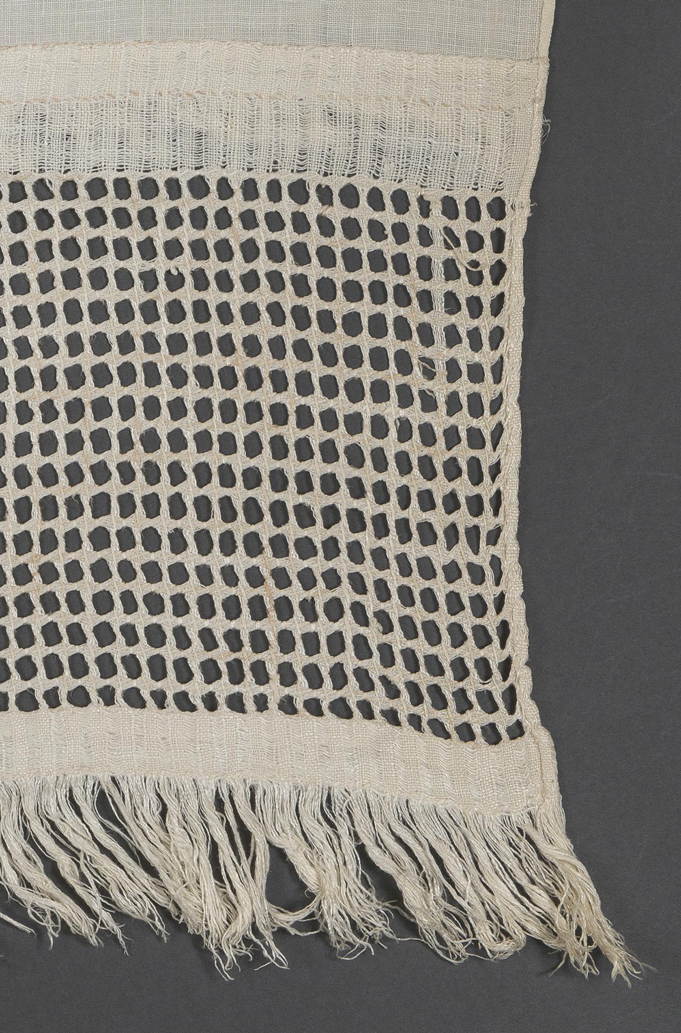 1969.1160 Towel, reverse, detail 10