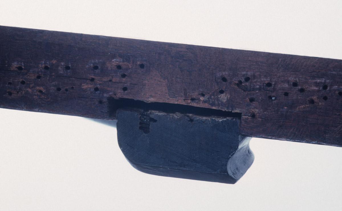 1957.0031.005 Settee, detail 5