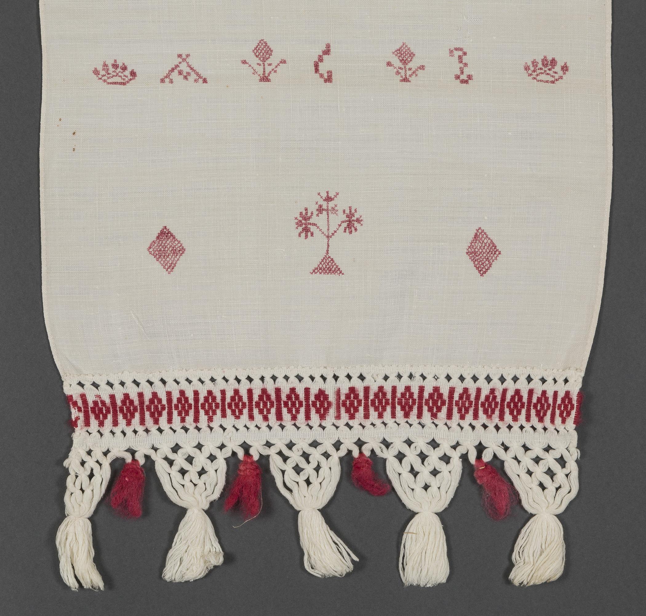 1969.1162 Towel, detail 17