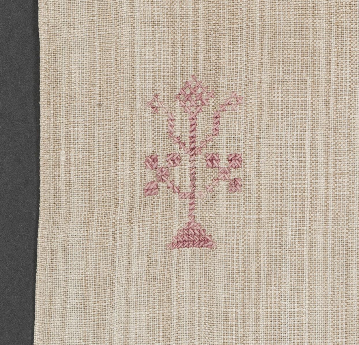 1969.1165 Towel, detail 11