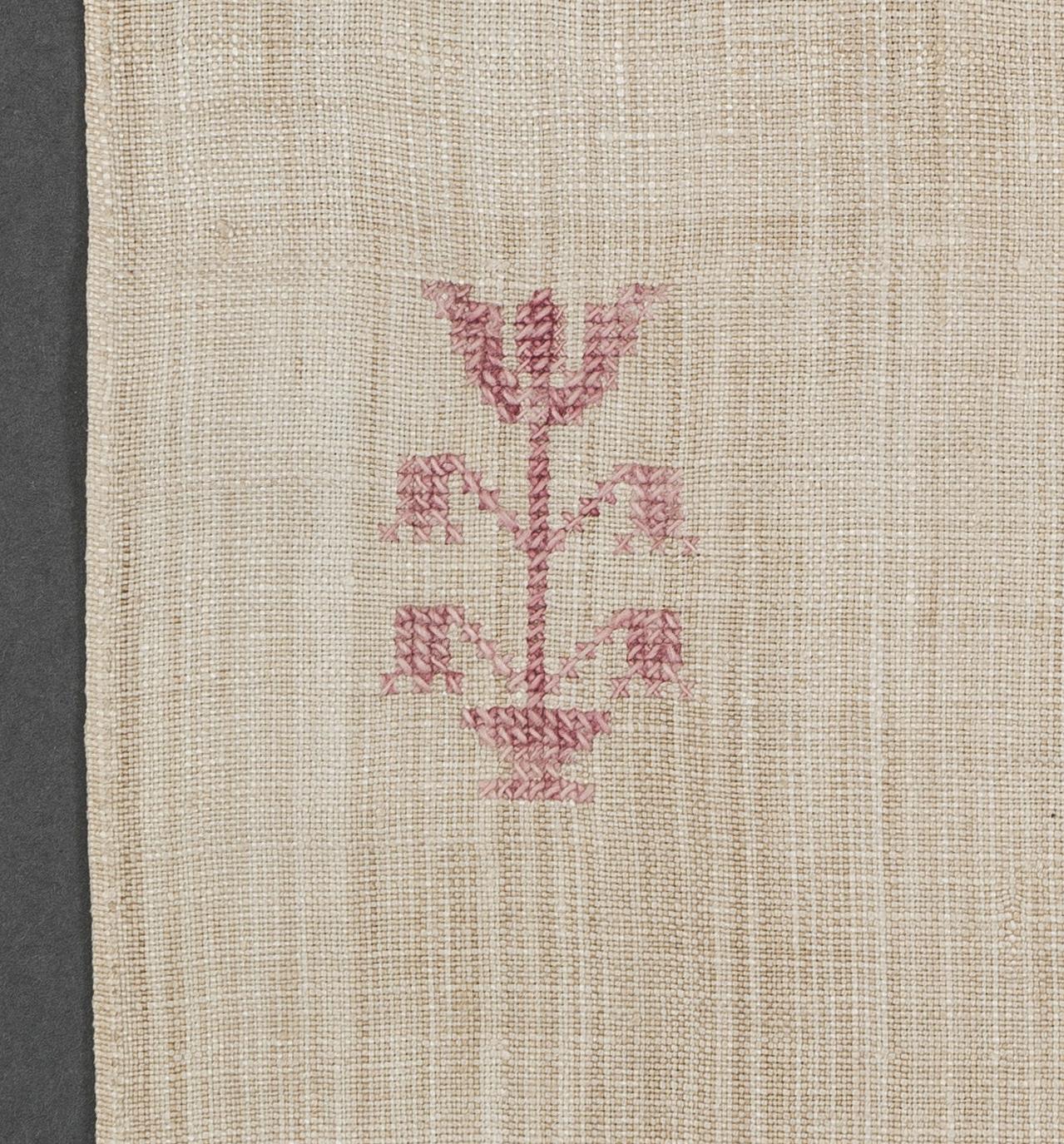 1969.1165 Towel, detail 7
