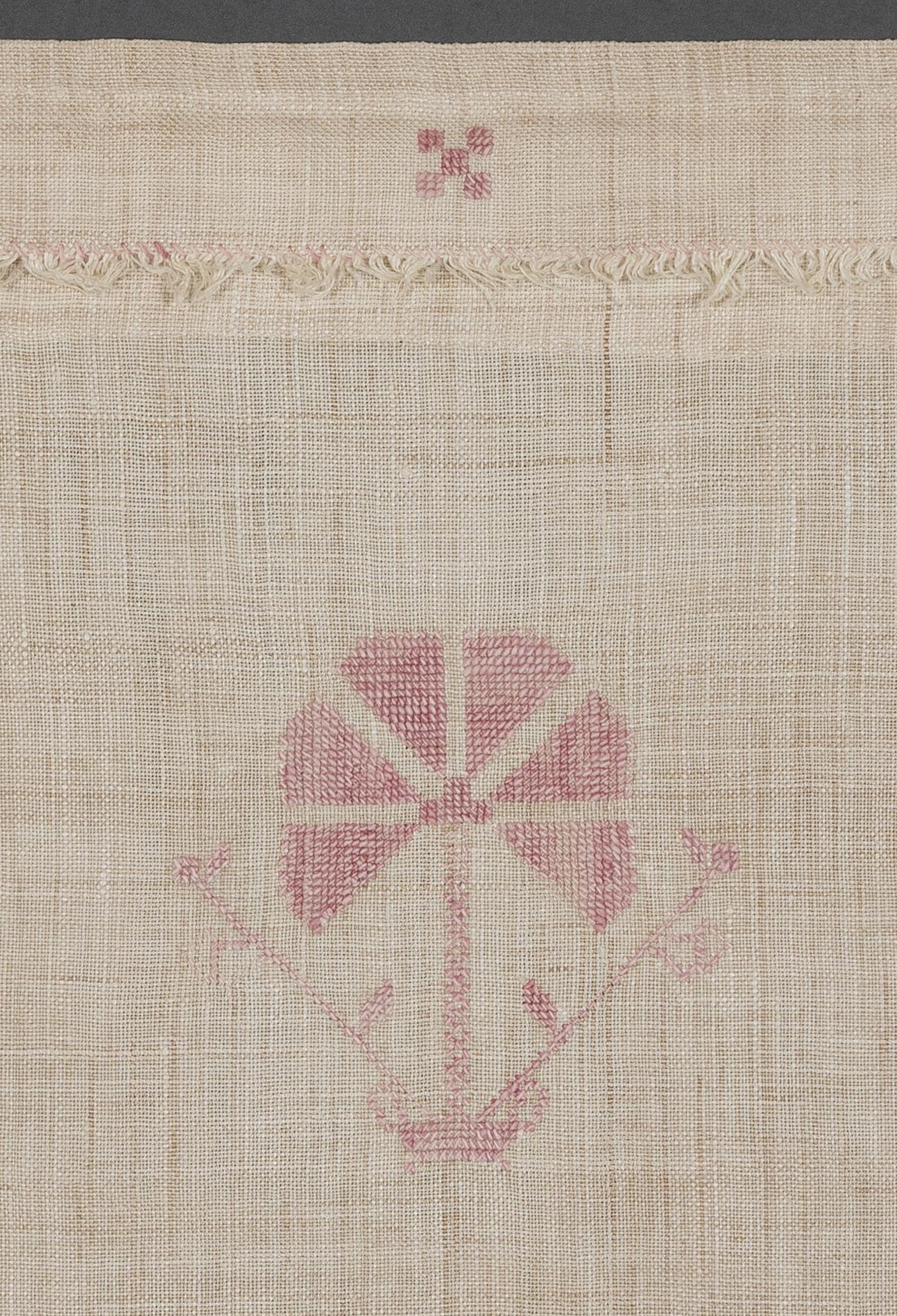 1969.1167 Towel, detail 3