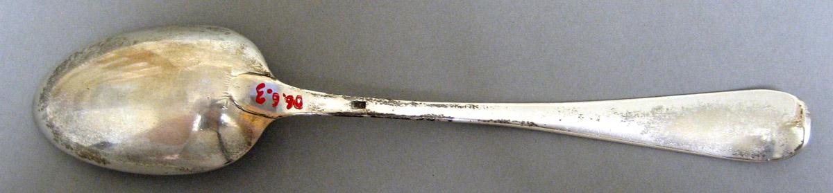 2006.0006.003 Silver Spoon underside