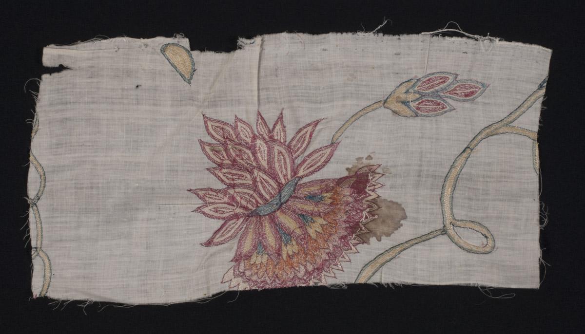 1969.1246.001 Textile, embroidered underside