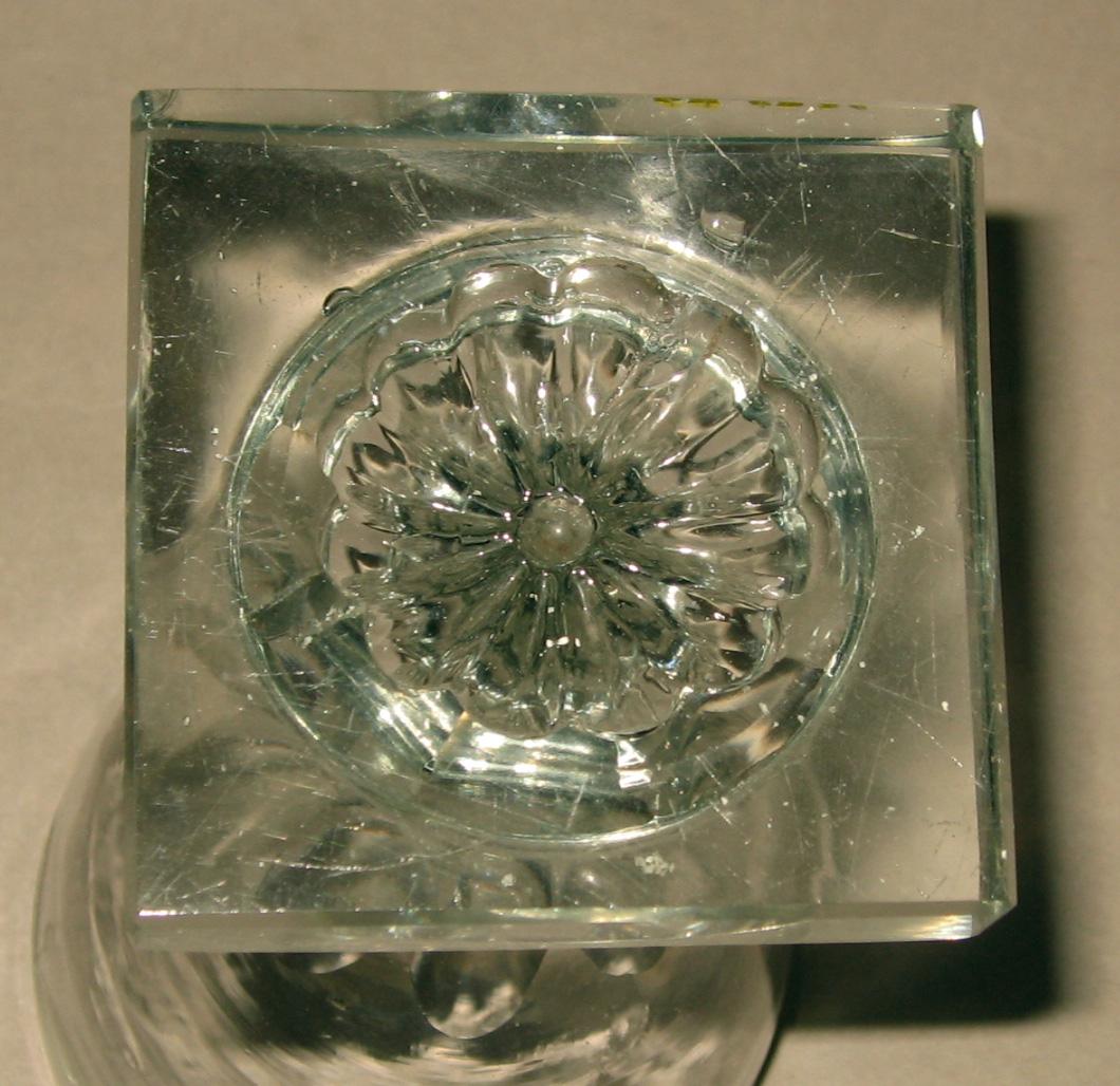 1969.1336 Colorless glass rummer (underside)