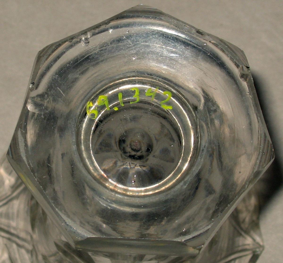 1969.1342 Glass jelly glass (underside)