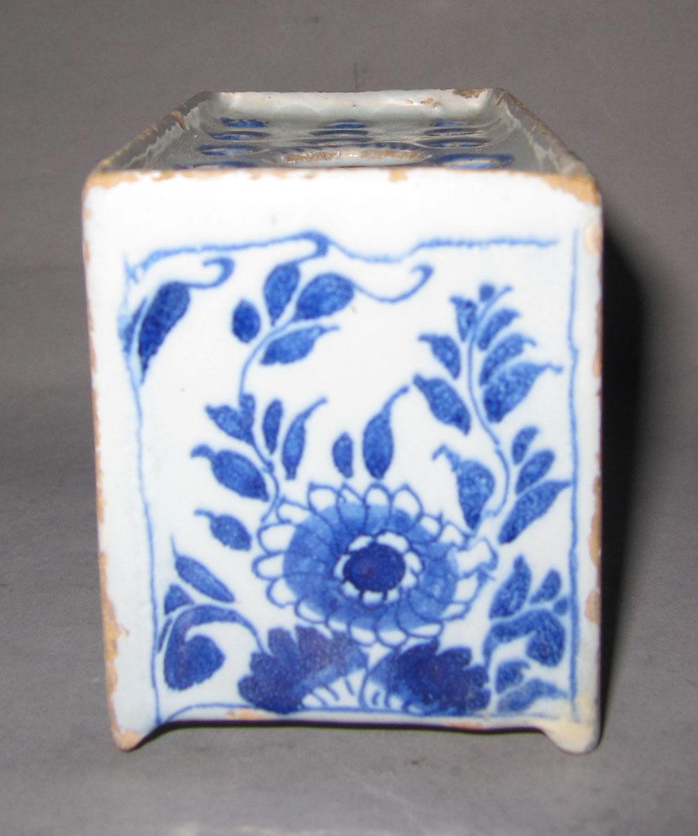 1969.1363 Delft flower container end