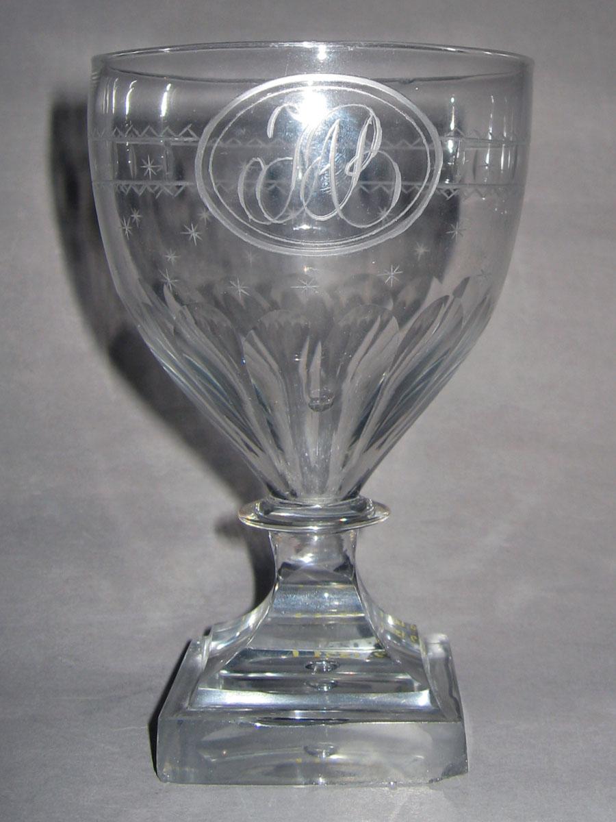 1969.1371.001 Lead glass rummer