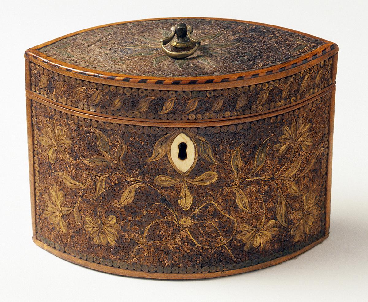 1969.1424 Tea Caddy