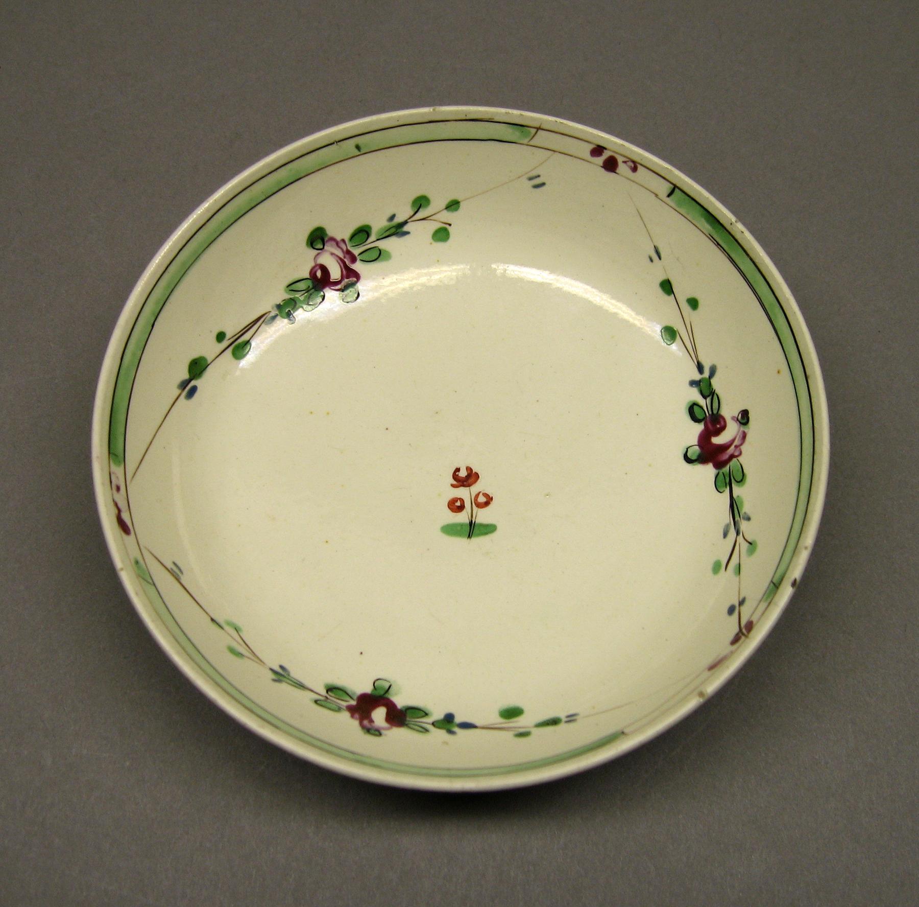 1969.1435.001 Saucer