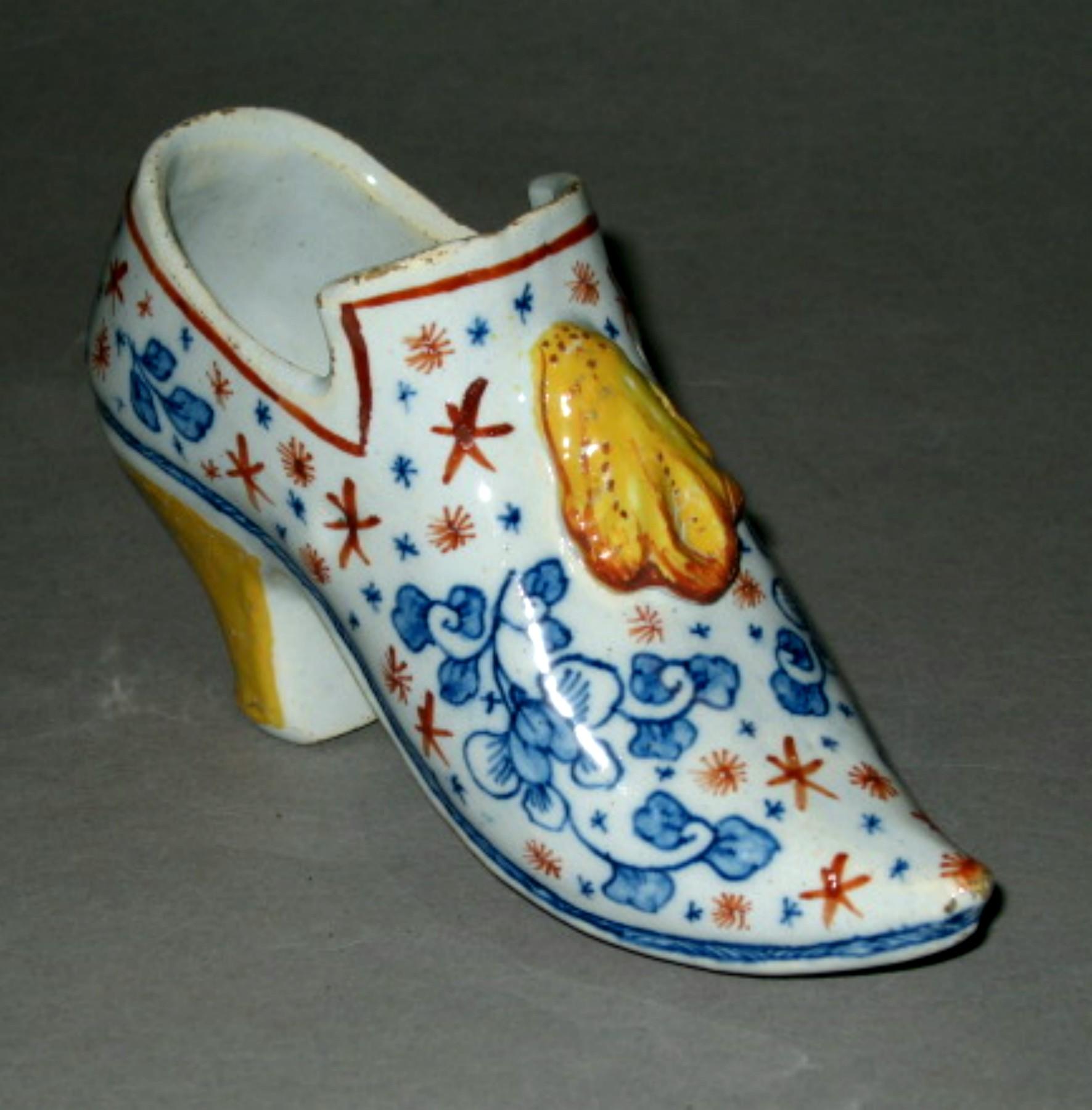 1969.1436.001 Tin-glazed earthenware shoe