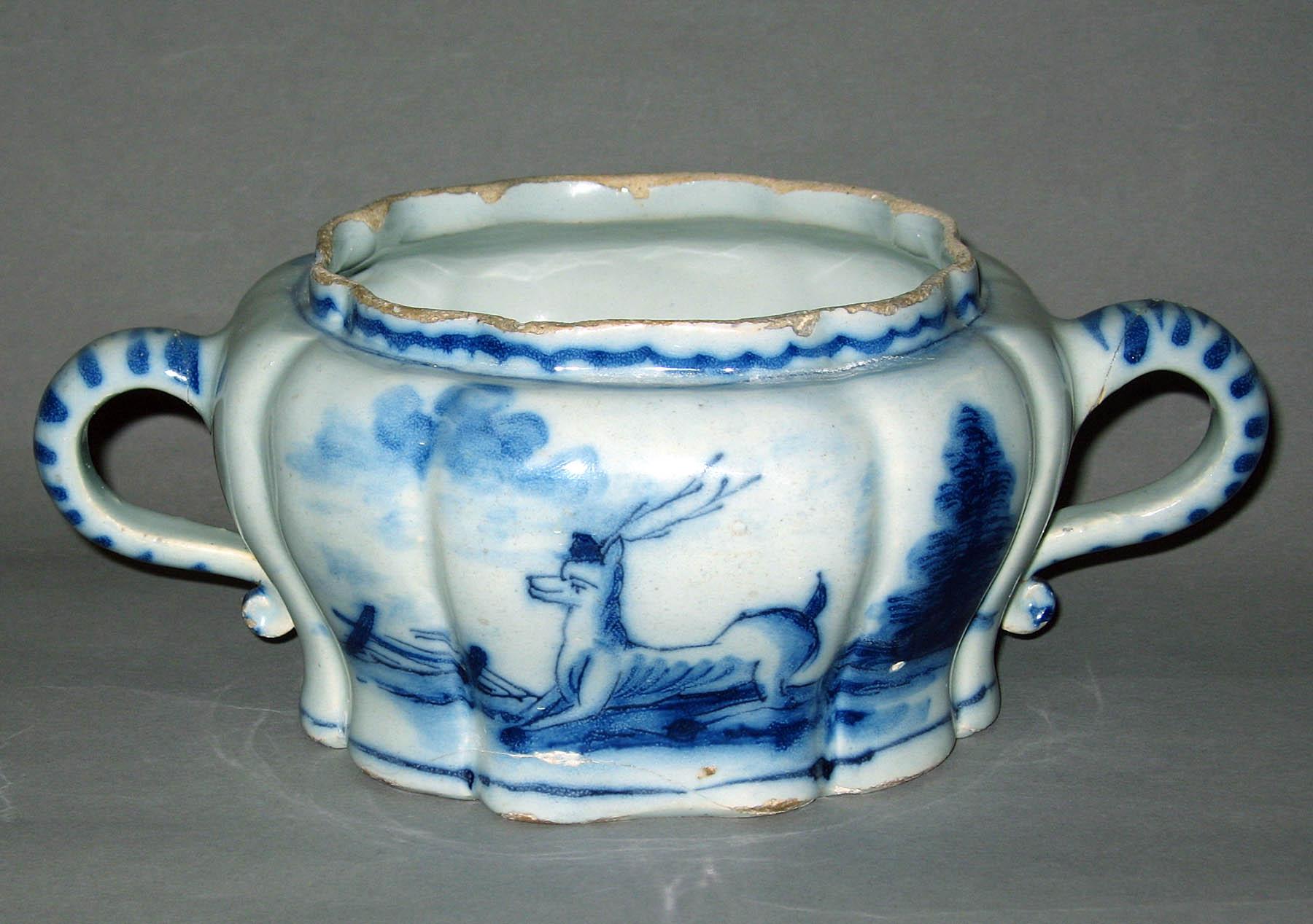 1969.1438 Delftware sugar bowl