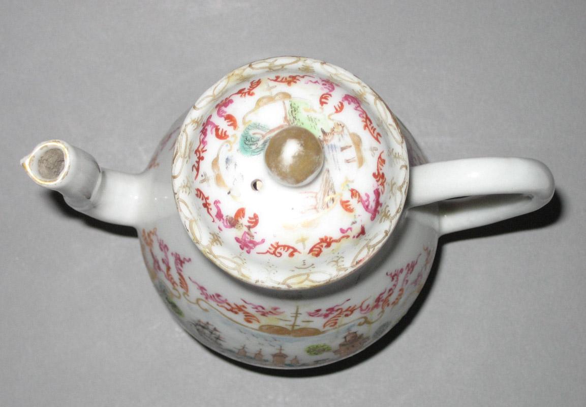 1969.1442.003 Teapot upper
