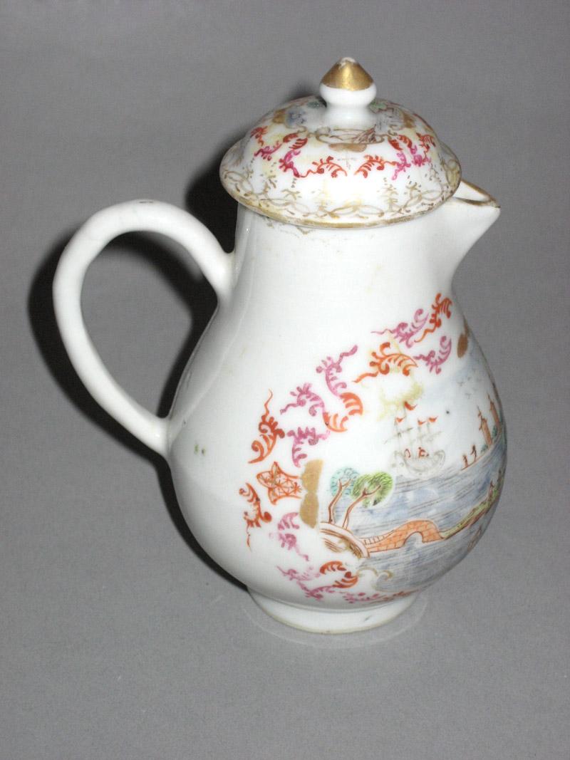 1969.1442.005 Jug view 3