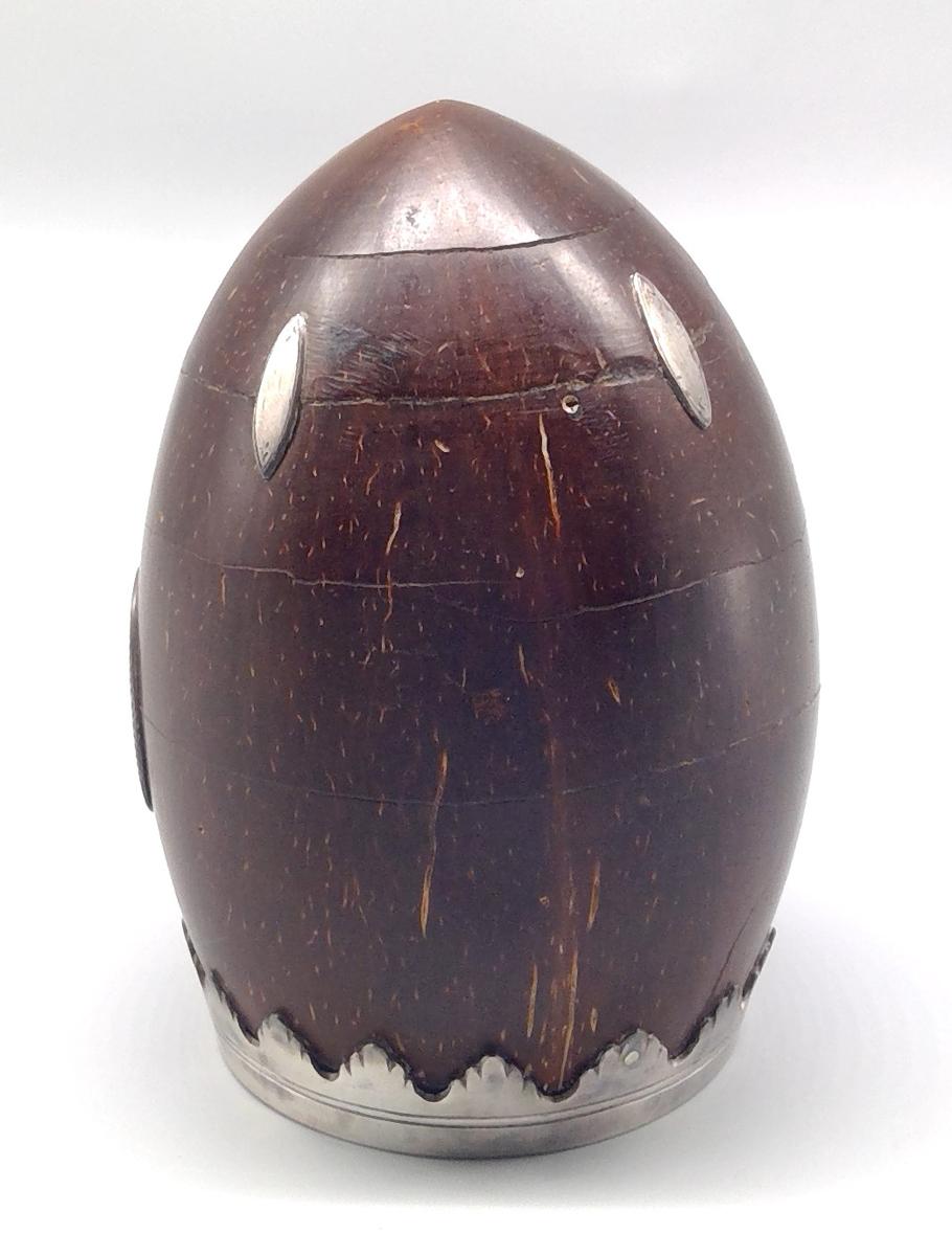 1969.1445 Cup, view 4