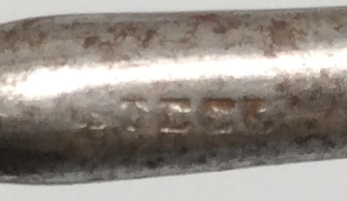 1969.1499.001 Fork, detail 1