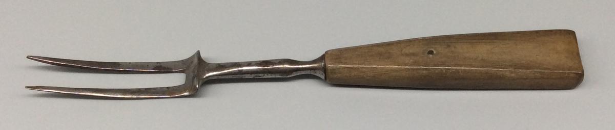 1969.1499.007 Fork, view 1