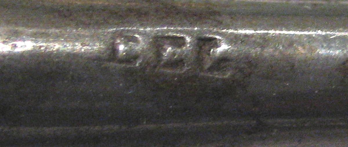 1969.499.007 Fork (mark)