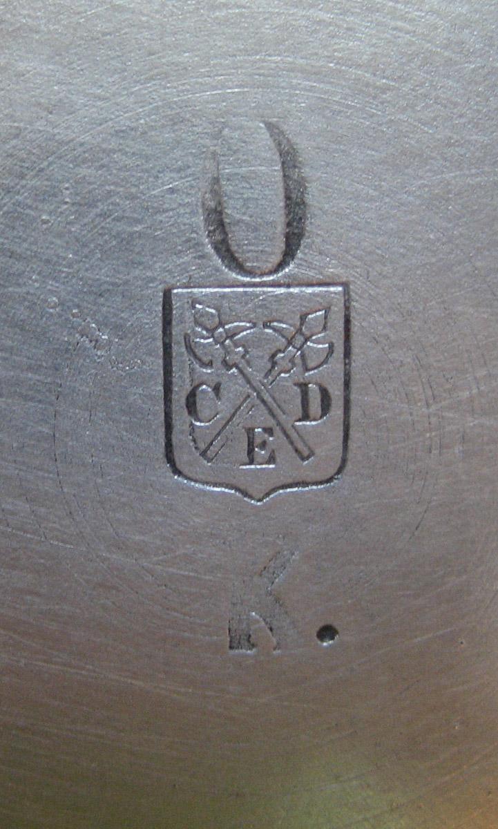 1969.1506 A, B Teapot (mark)