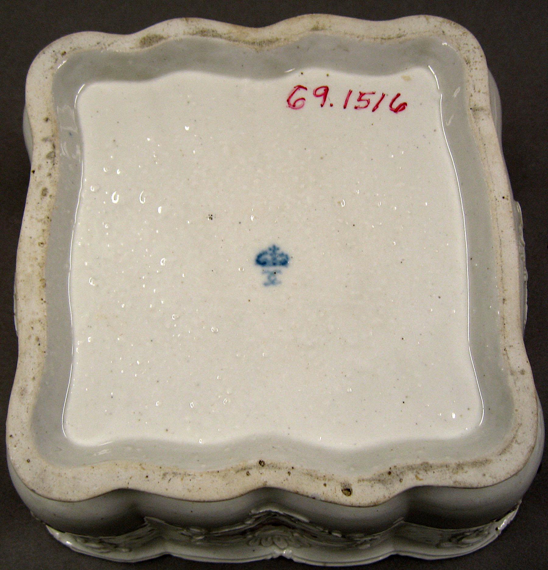 1969.1516 Bowl (mark)