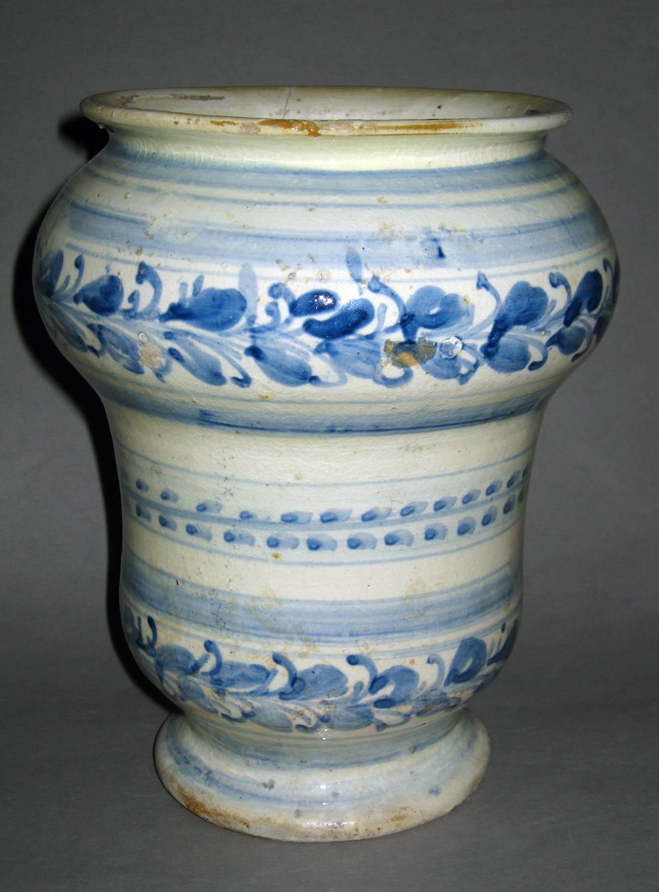 1969.1522 Earthenware vase