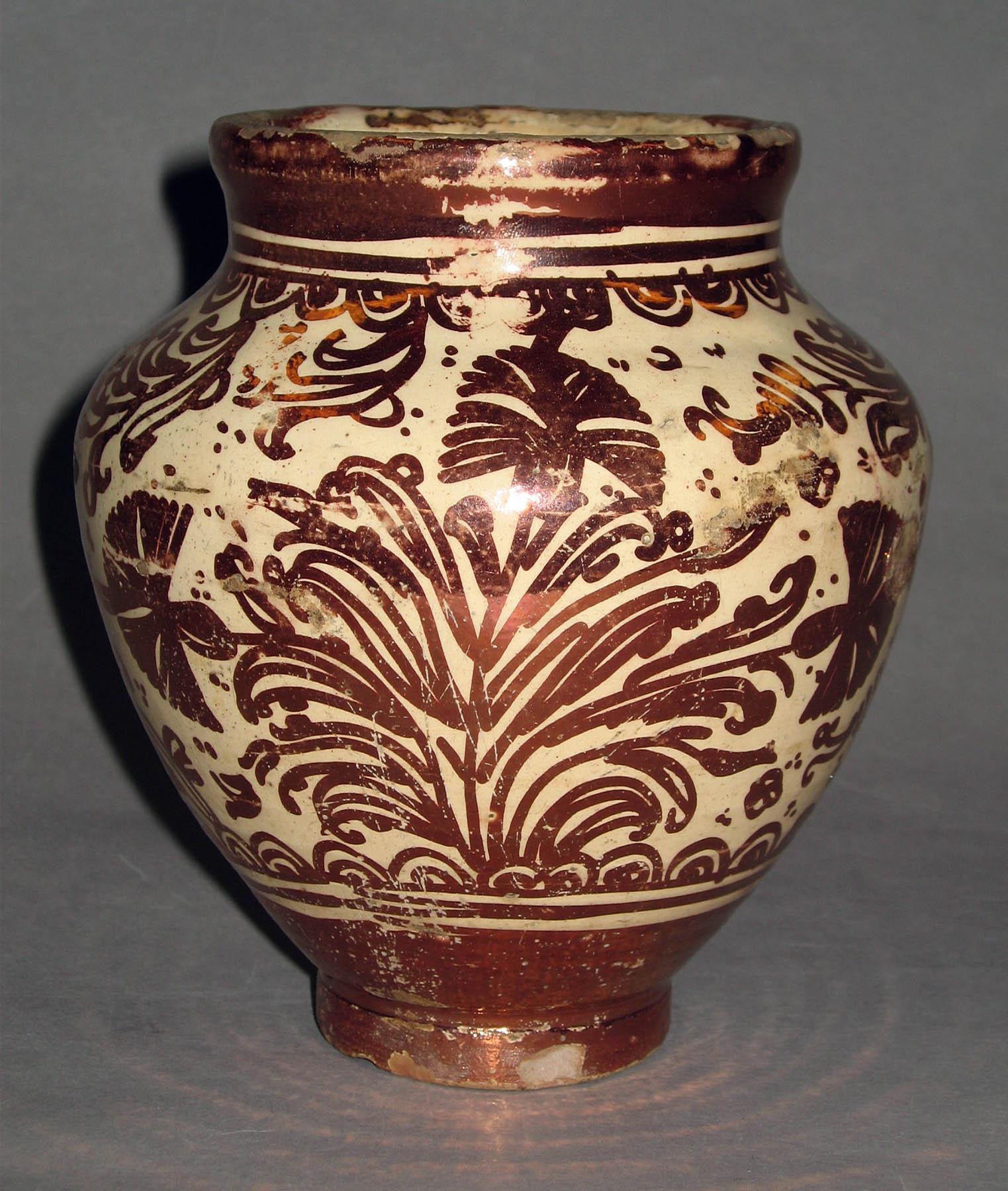 1969.1526 Lusterware vase