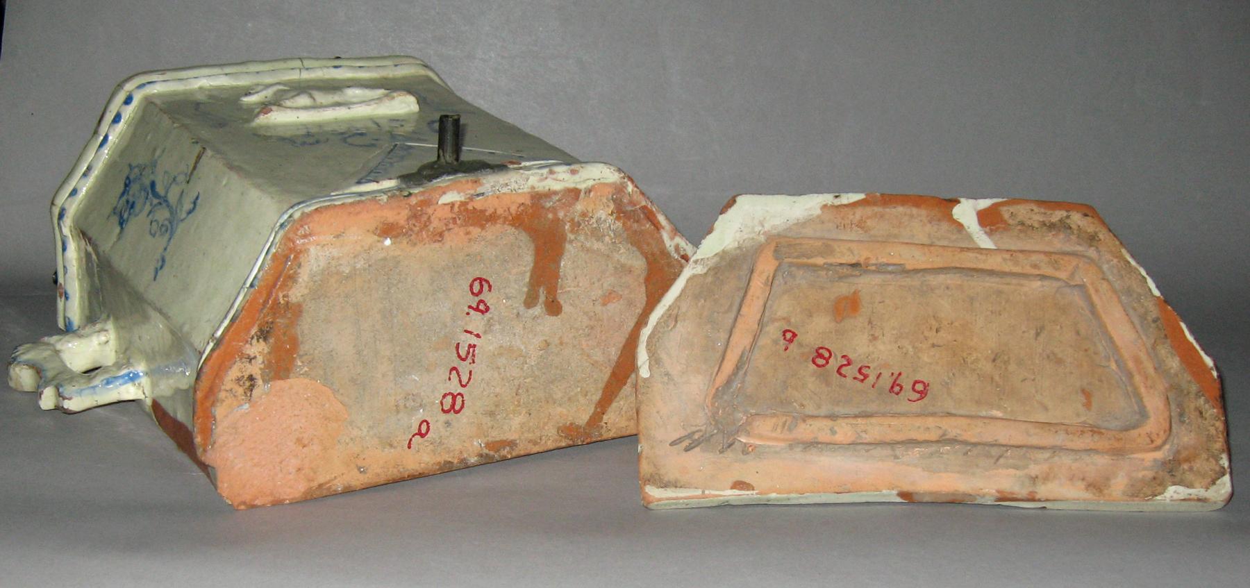 1969.1528 A, B Earthenware cistern or fountain (bottom)
