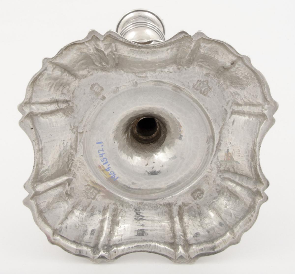 1969.1542.001 Candlestick, Underside