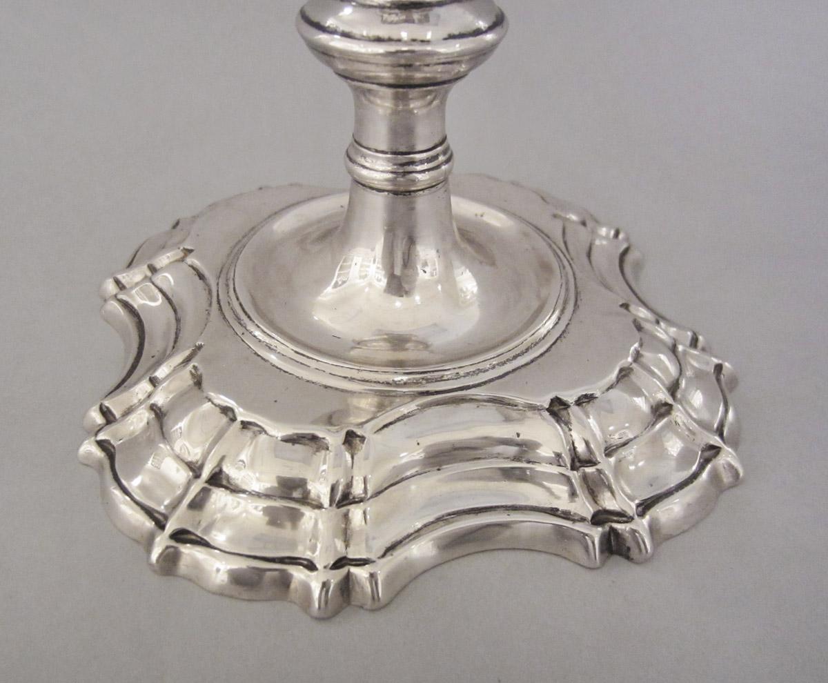 1969.1542.001 Candlestick, base