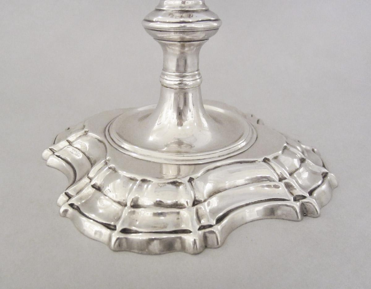 1969.1542.002 Candlestick, base