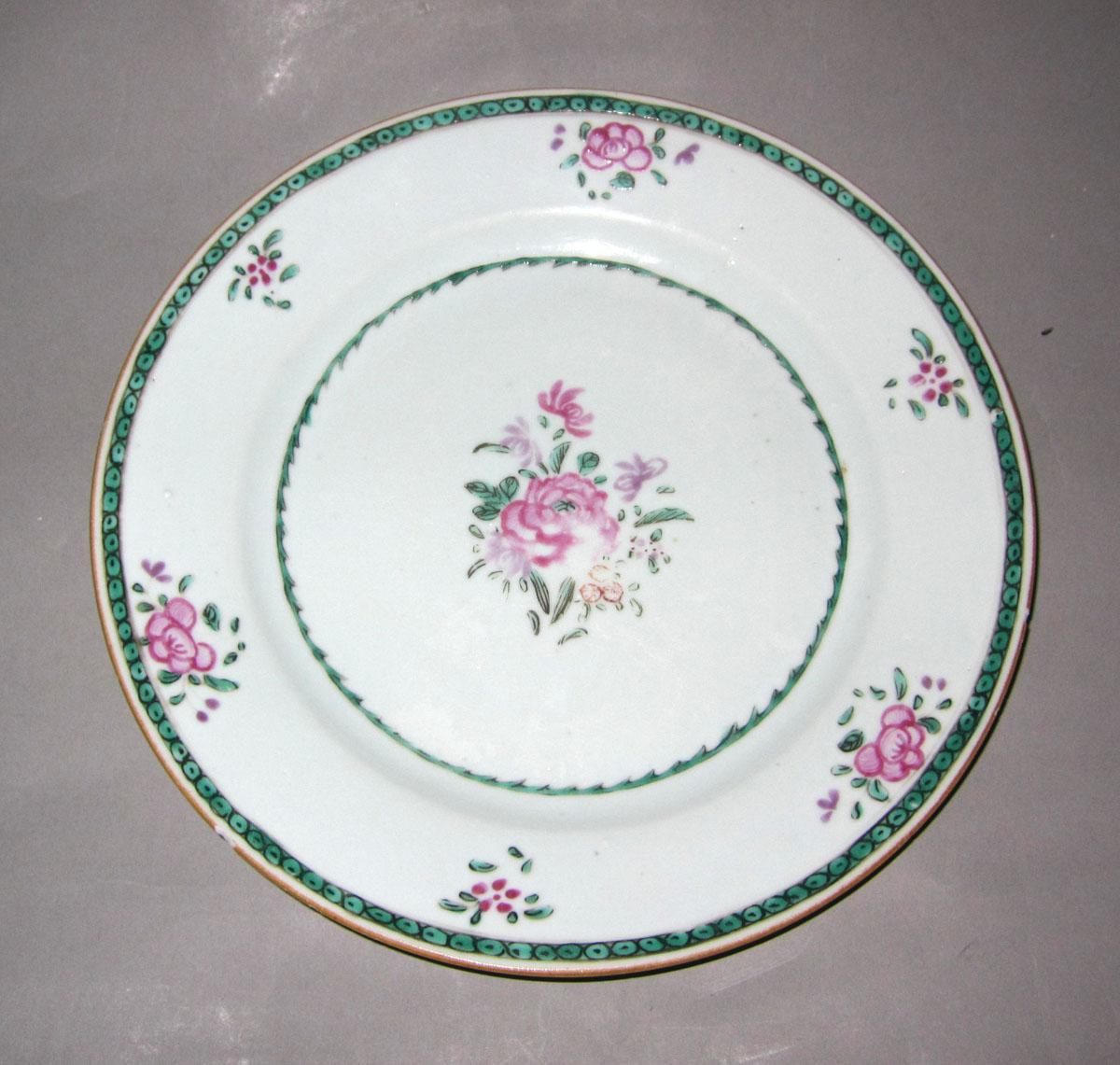 1969.1567 Porcelain plate