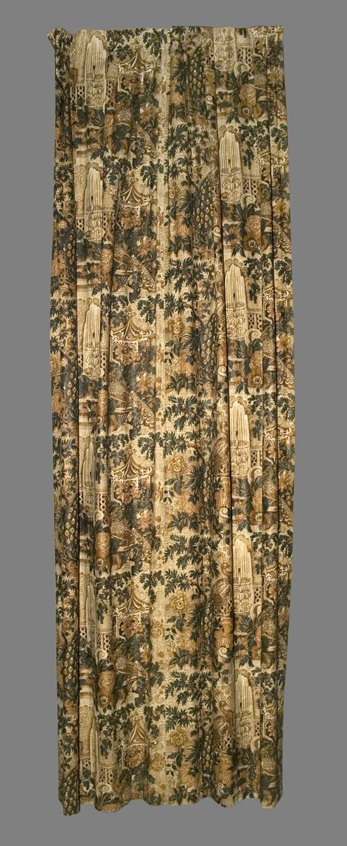 1969.1578 Window Hanging, Side Curtain