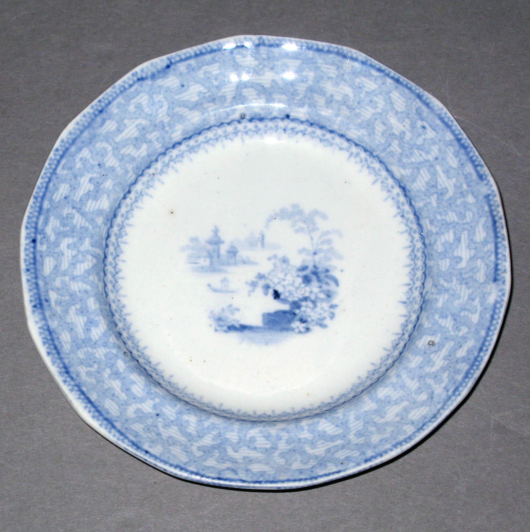 1969.1600 Phillips Earthenware cup plate