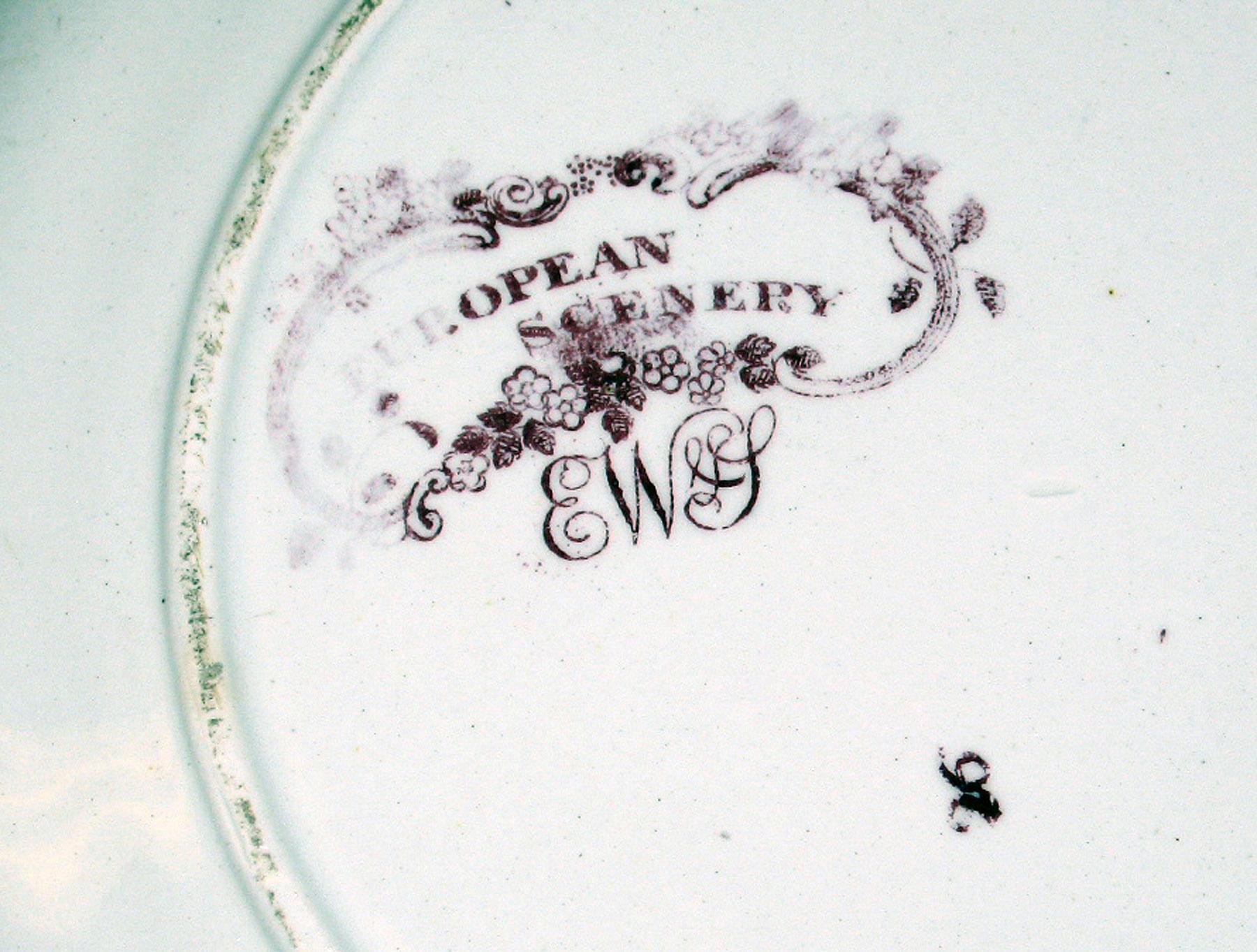 1966.1607 Earthenware plate, detail