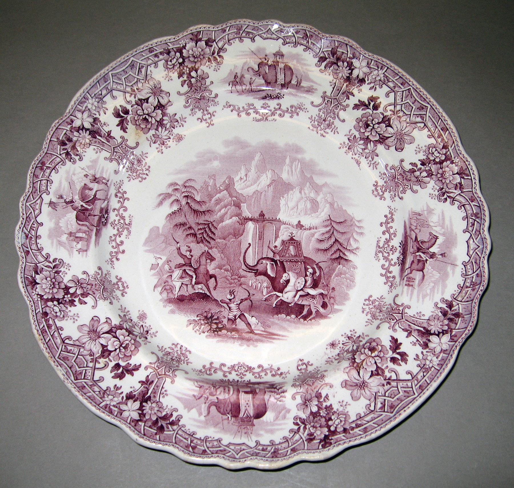 1969.1624 Earthenware plate