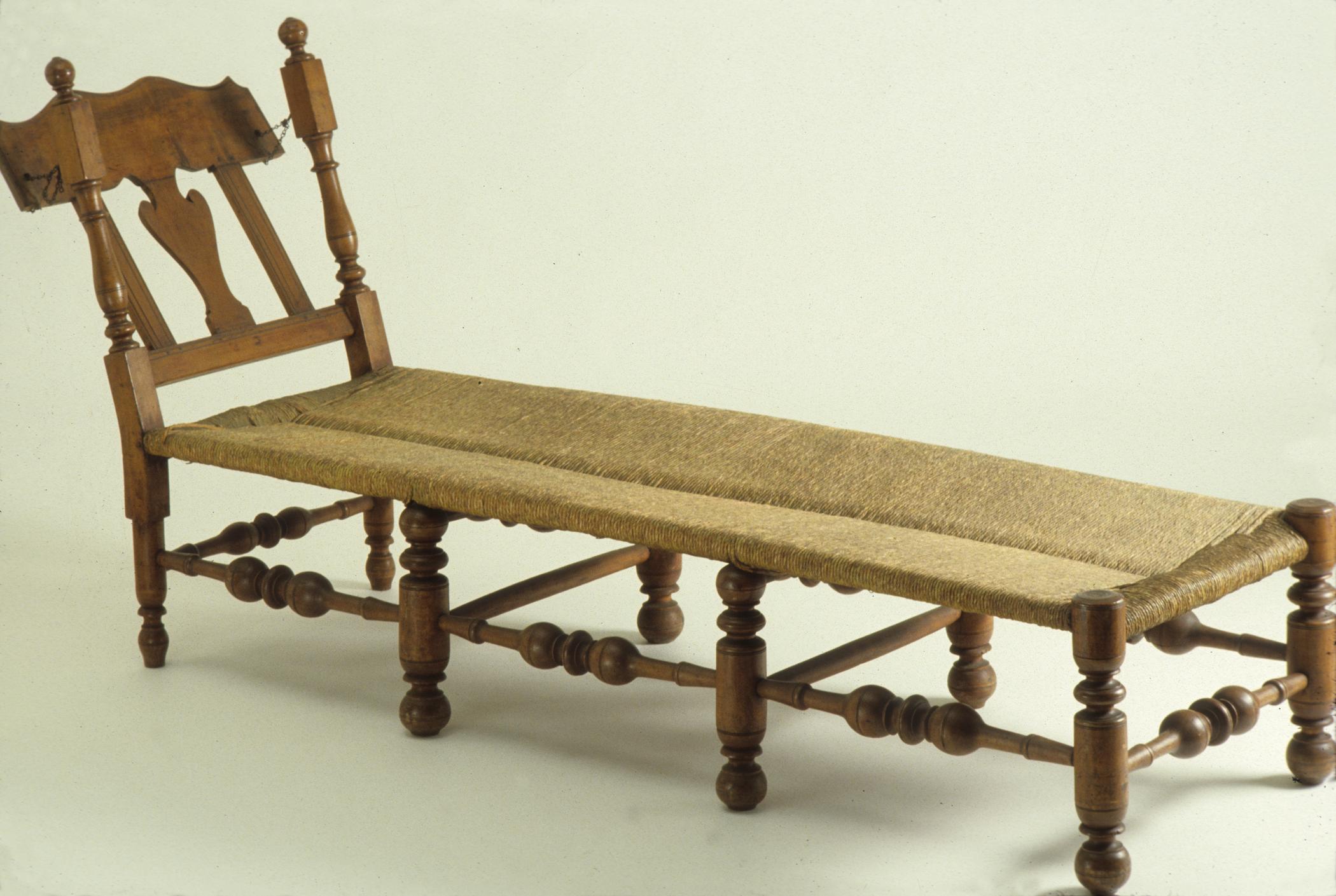 1969.1678 Couch, Daybed, View 1
