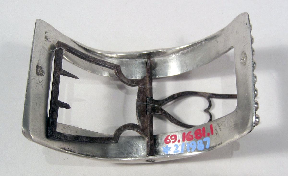 1969.1681.001 Buckle underside