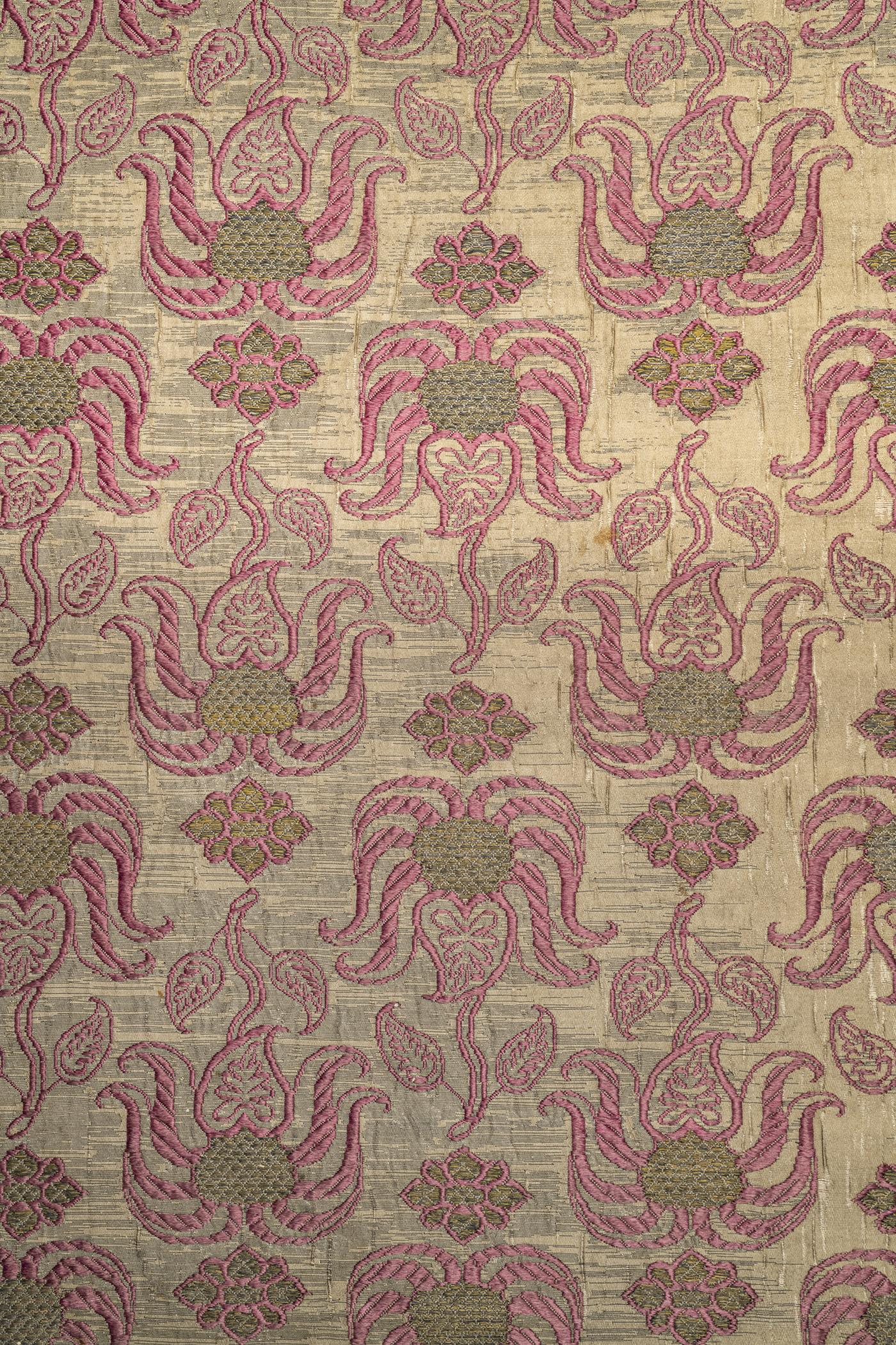 1969.1689 Textile, woven, detail 2