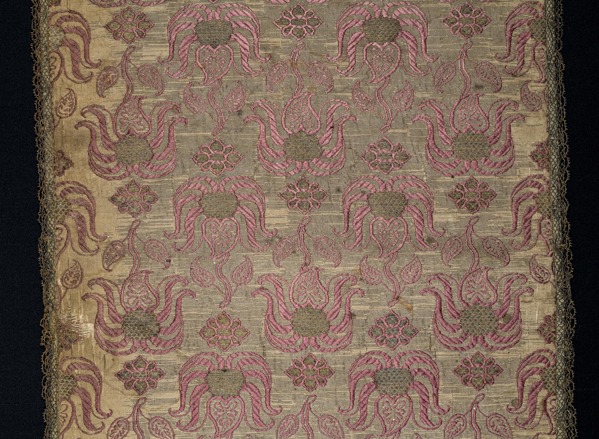 1969.1689 Textile, woven, detail 4