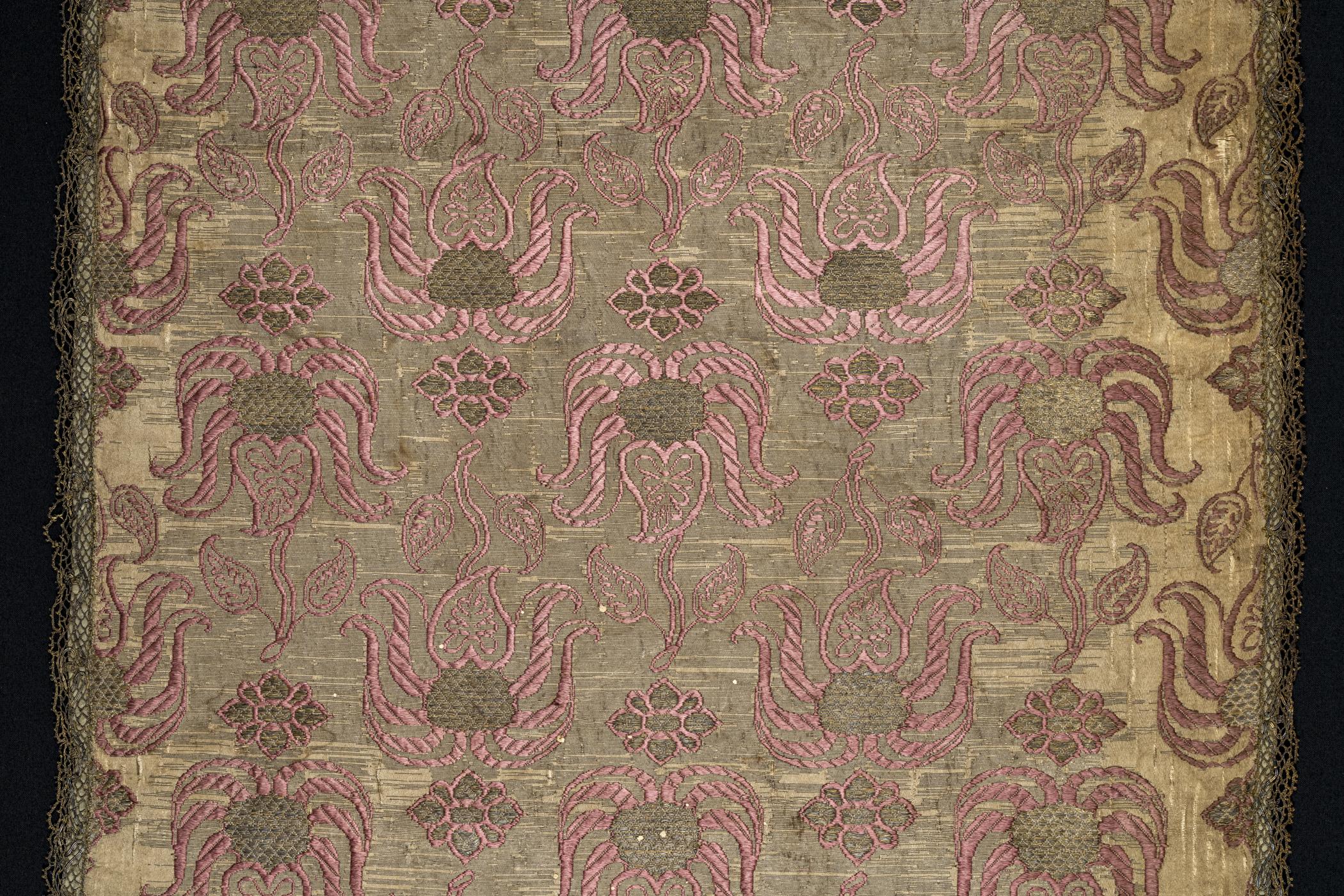1969.1689 Textile, woven, detail 5