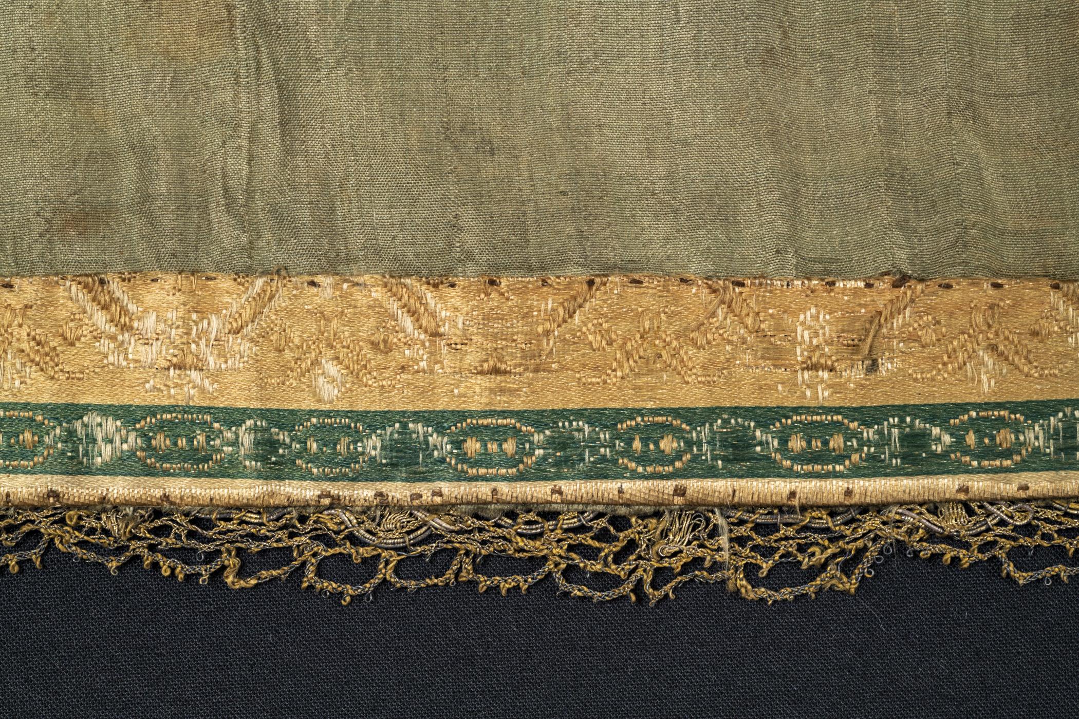 1969.1689 Textile, woven, detail 8, reverse