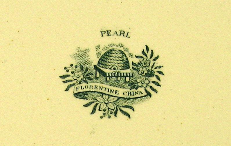 1969.1732 Pearl pattern dish (mark)