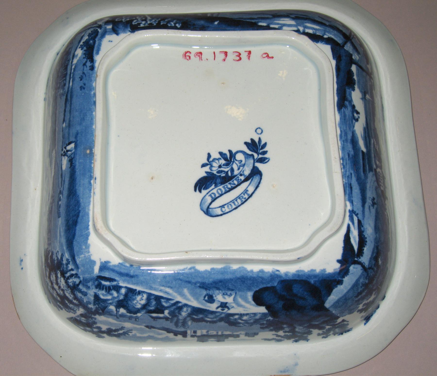 1969.1737 A Dish (mark)