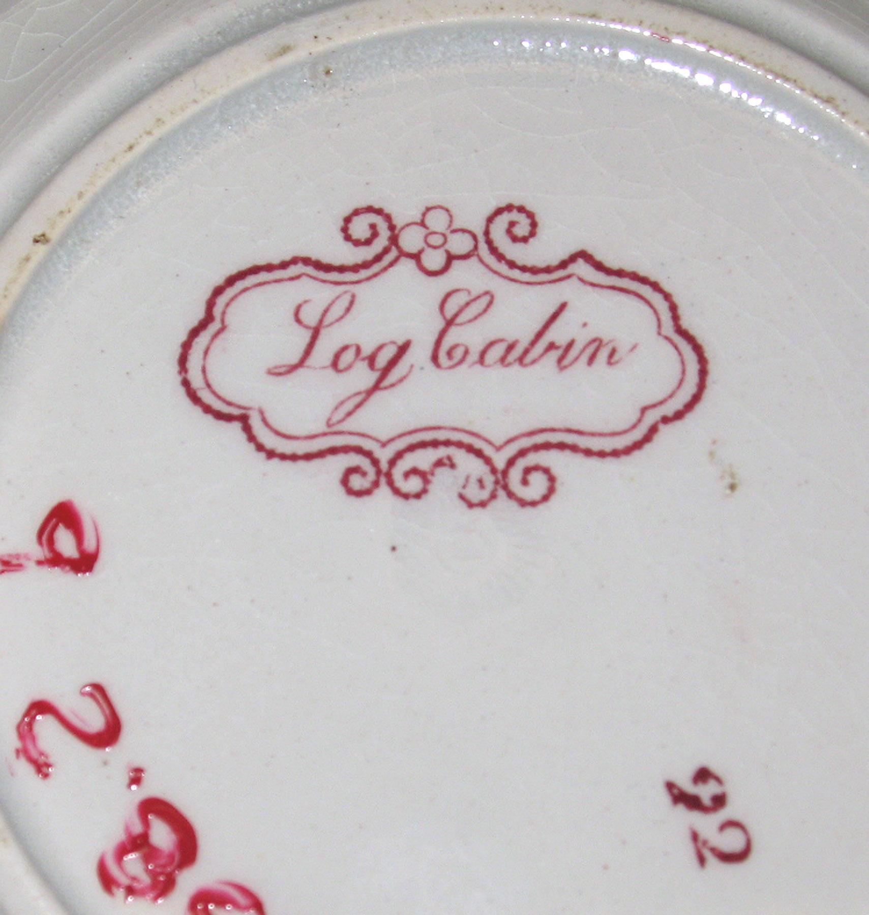 1969.1738.002 B Earthenware saucer, detail