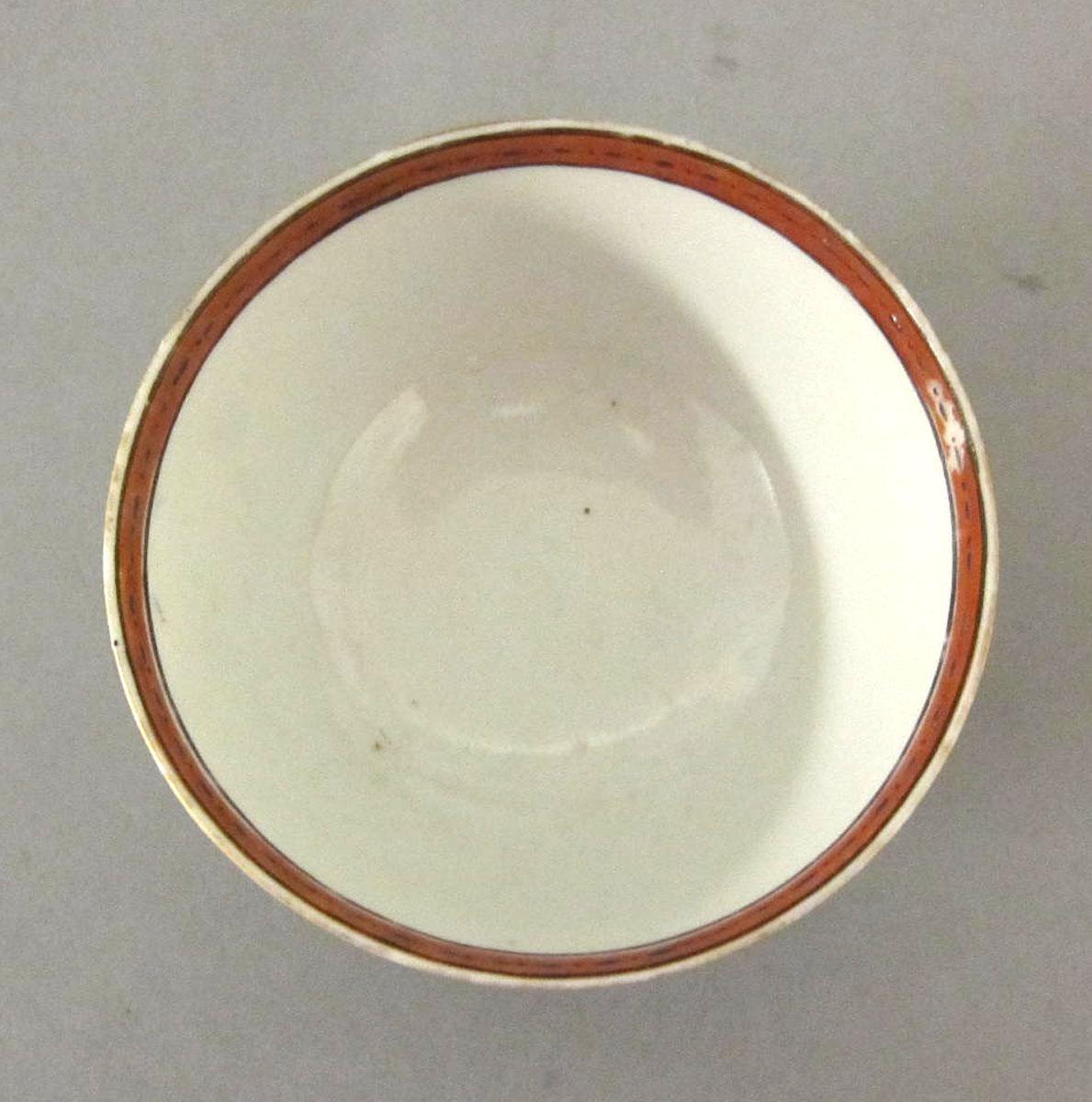 1969.1838 B Porcelain teabowl top