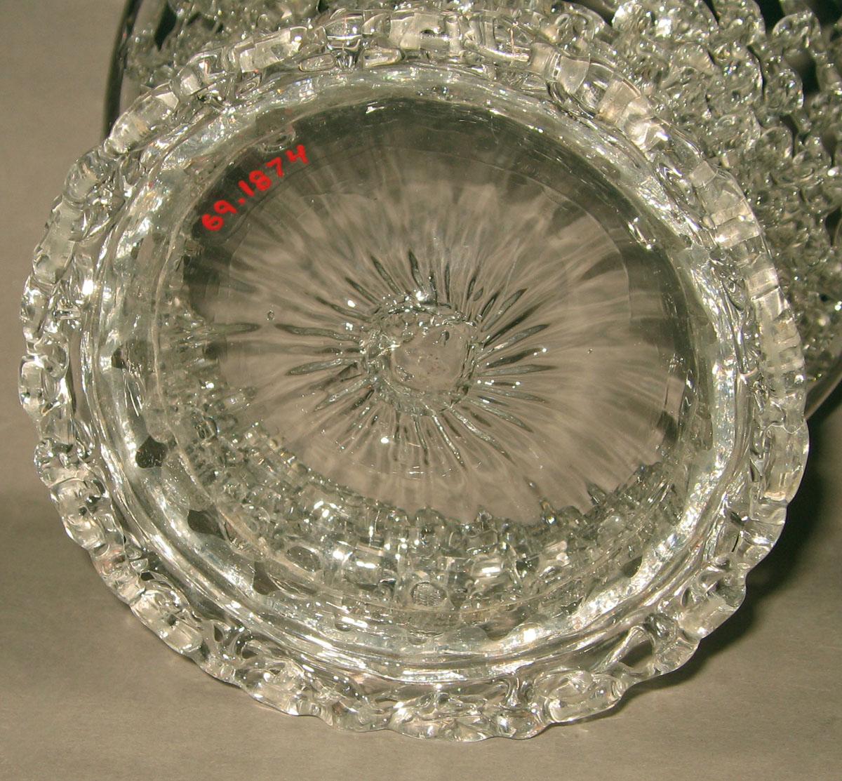 1969.1874 Glass basket (underside)