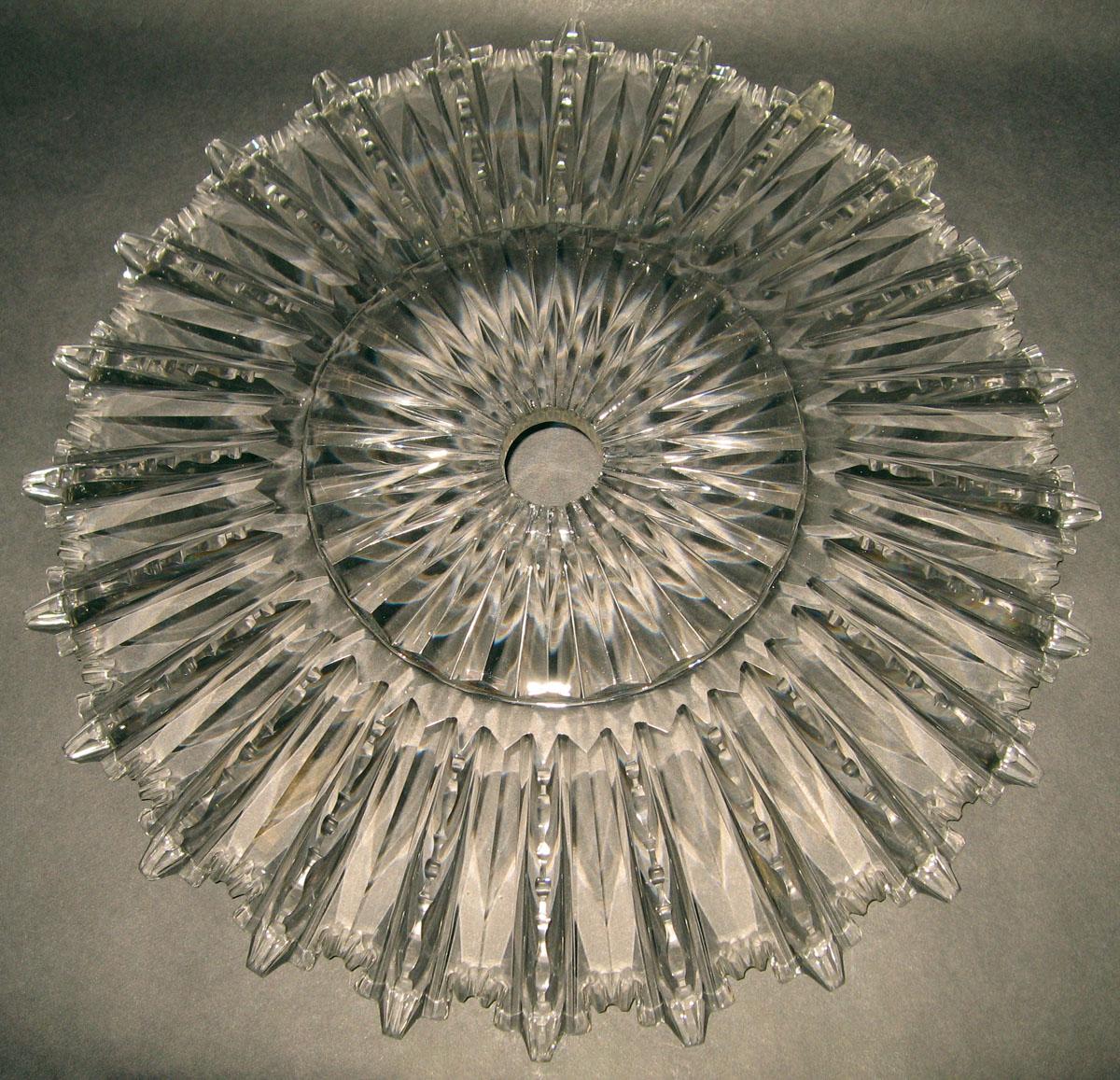 1969.1896.003 Glass plate (underside)