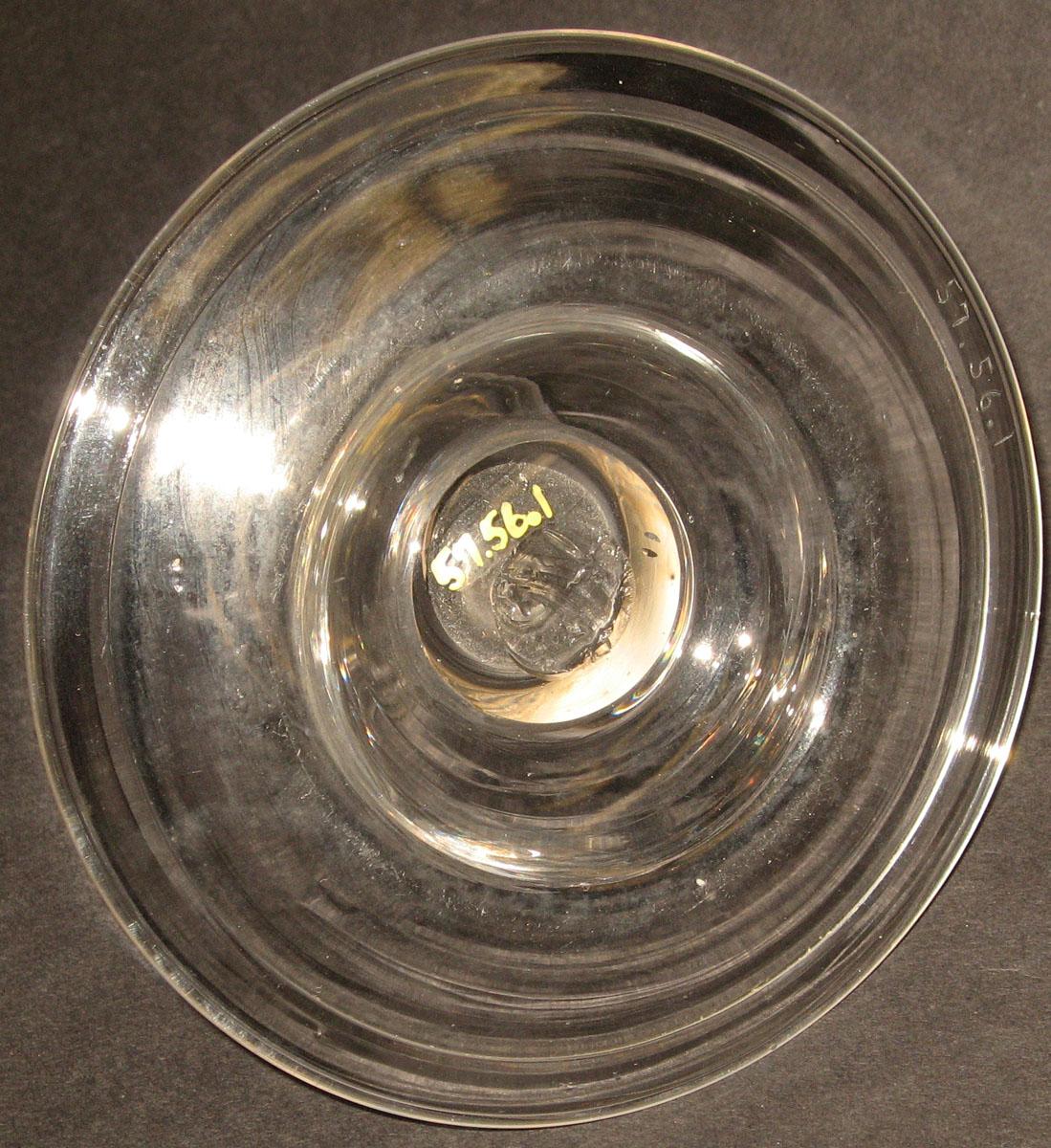 1957.0056.001 Glass candlestick (underside)