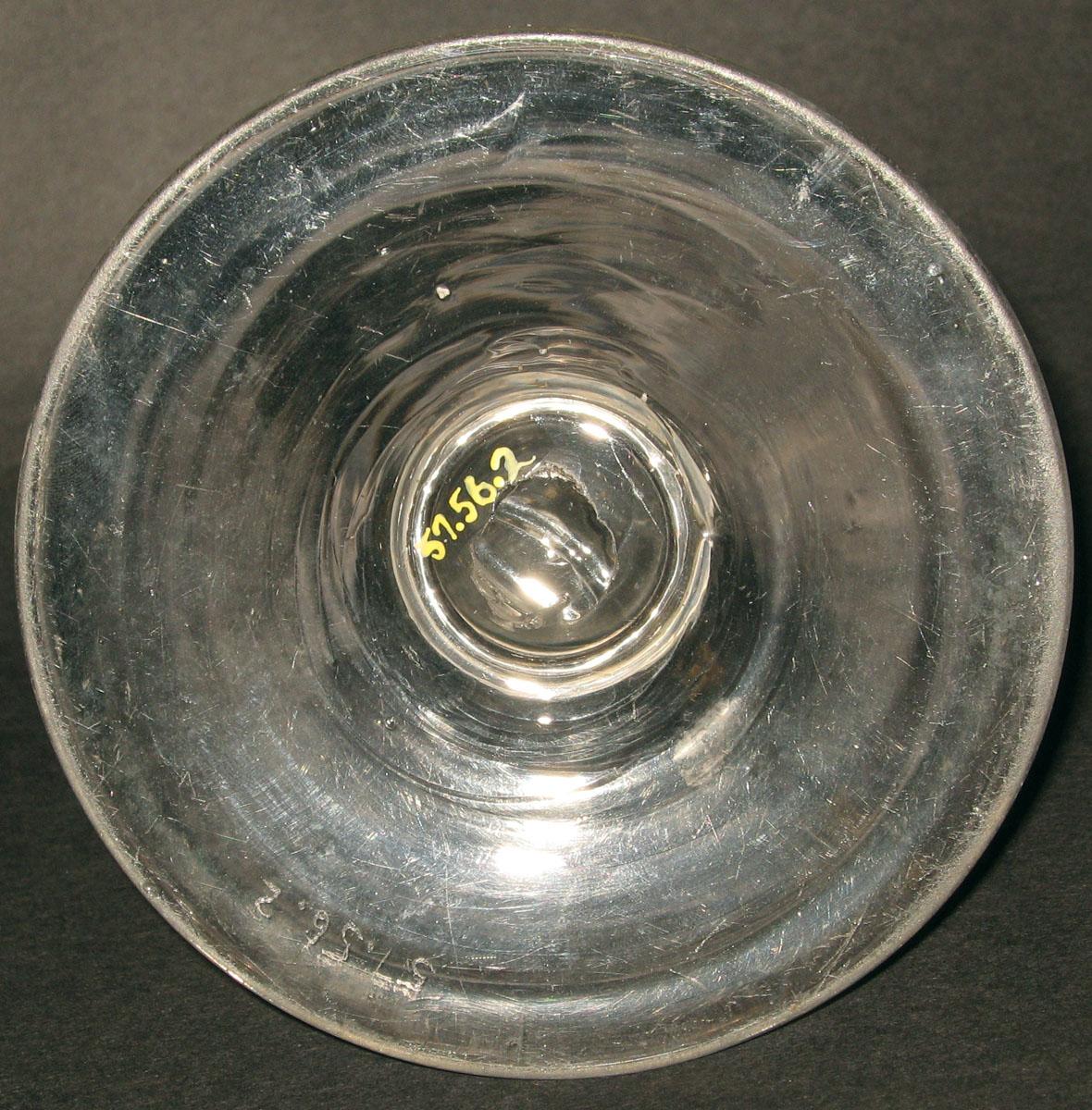 1957.0056.002 Glass candlestick (underside)