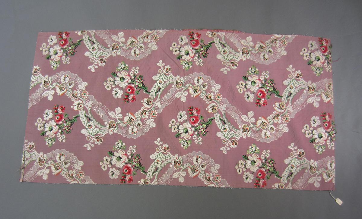 1969.1996 D Textile, View 1